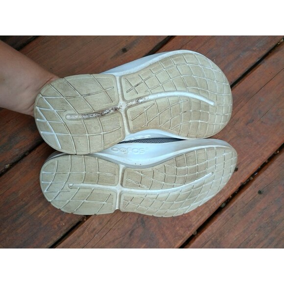 OOFOS OOcoozie Mens Size 10 Mule Gray White Slip On Shoes Mesh Comfort Arch main image 4